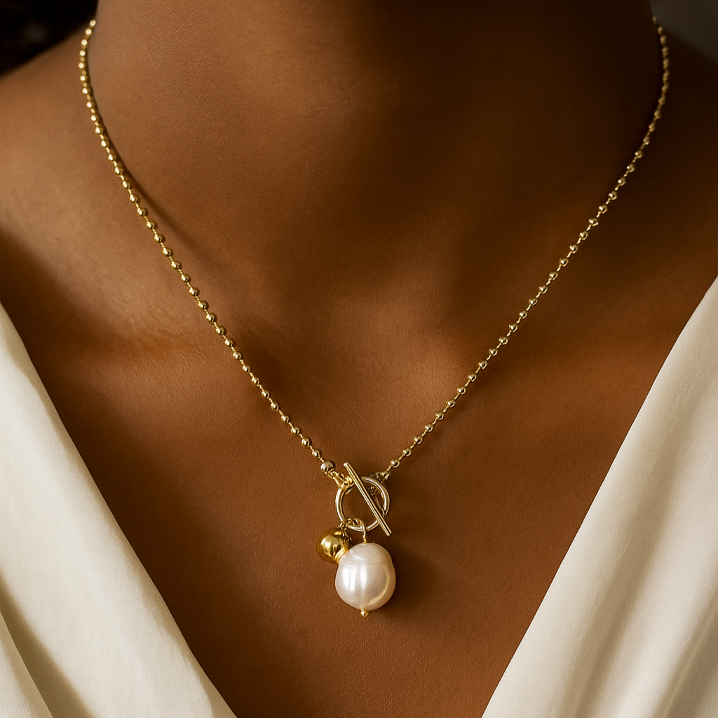 Hán 18K Gold Plated Pearl Necklace | Elegant Tarnish-Resistant Jewelry – Shop Hudda