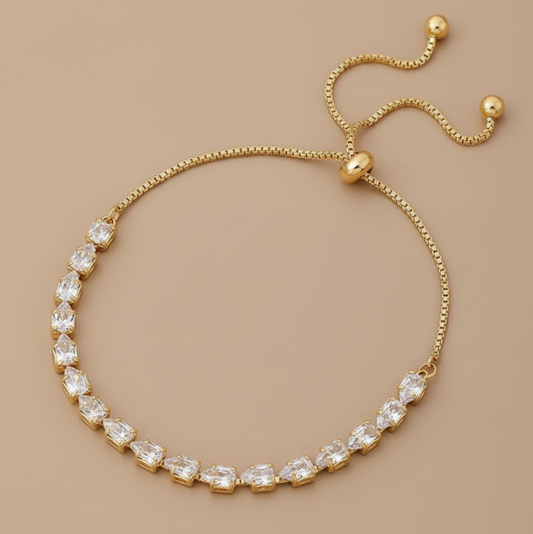 Diana Bracelet made form Zircon Diamond